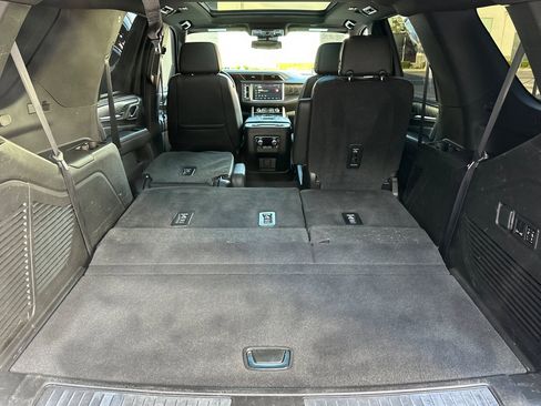 Used 2023 GMC Yukon Denali image 34