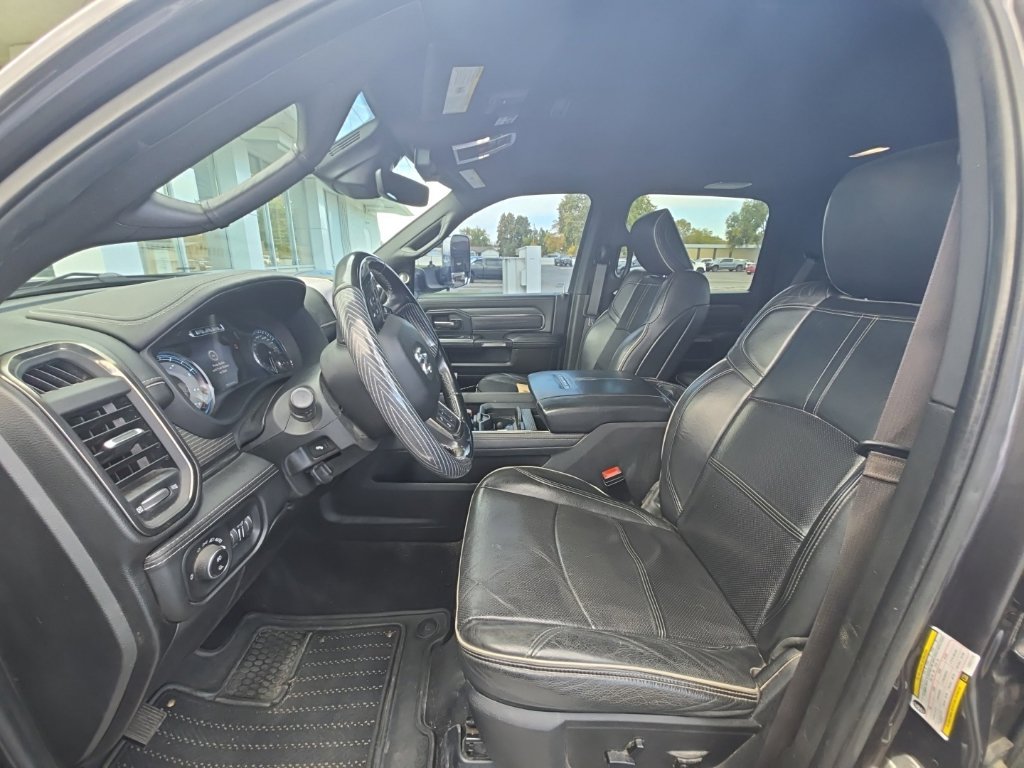 Used 2020 RAM 3500 Limited AWD/4WD image 9