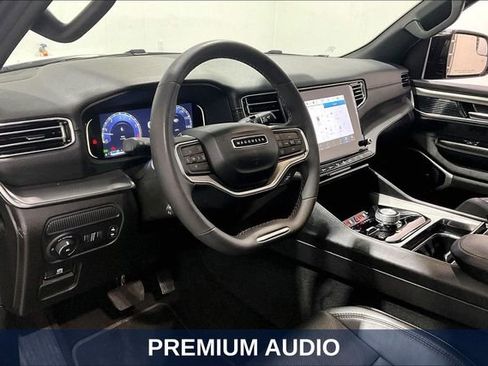 Used 2024 Jeep Wagoneer Series II AWD/4WD image 23