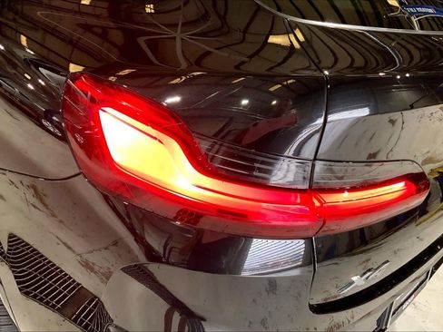 Used 2024 BMW X4 xDrive30i w/ Premium Package image 29