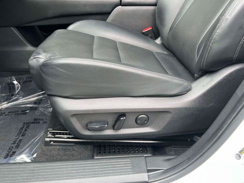 Used 2023 Nissan Rogue SL w/ SL Premium Package AWD/4WD image 23