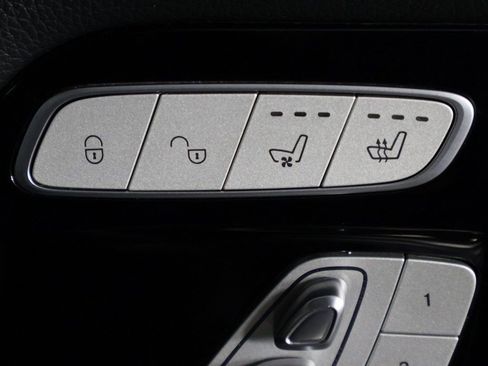 Used 2019 Mercedes-Benz G 63 AMG 4MATIC w/ Seat Comfort Package image 42