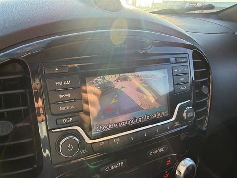 Used 2015 Nissan Juke SV image 13