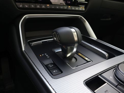 New 2026 MAZDA CX-90 3.3 Turbo w/ Premium Plus Pkg image 16