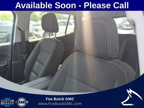 Used 2023 GMC Terrain SLE w/ Driver Convenience Package AWD/4WD image 10