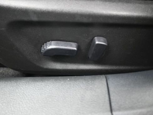 Used 2025 Nissan Altima 2.5 SV image 33