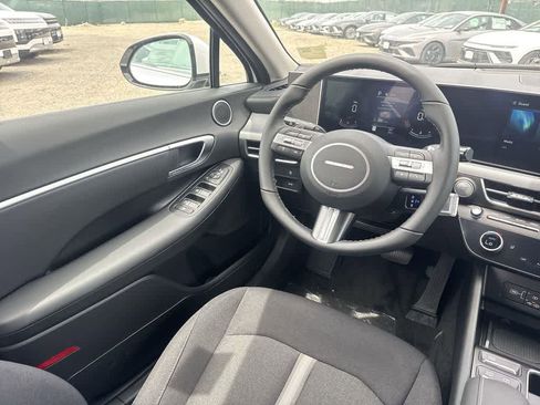 New 2026 Hyundai Sonata SEL FWD image 6