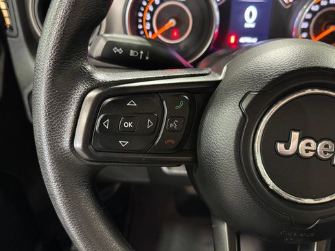 Used 2018 Jeep Wrangler Sport AWD/4WD image 21