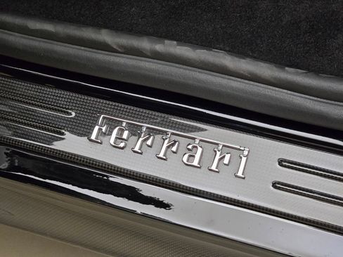 Used 2022 Ferrari SF90 Stradale AWD/4WD image 33