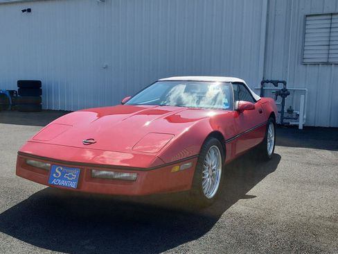 Used 1990 Chevrolet Corvette Convertible image 1