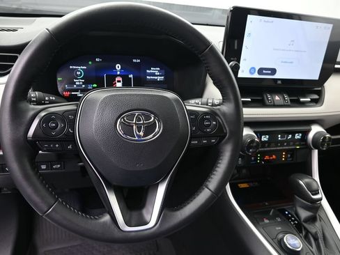 Used 2025 Toyota RAV4 Limited w/ Advanced Technology Package AWD/4WD image 19