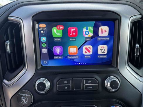 Used 2023 GMC Sierra 2500 SLT w/ SLT Convenience Package image 12