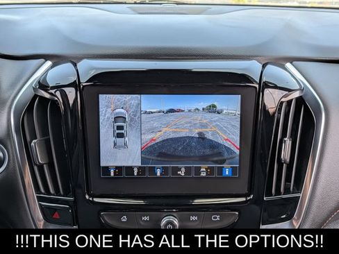 Used 2022 Chevrolet Traverse RS AWD/4WD image 39