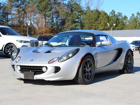 Used 2005 Lotus Elise image 3
