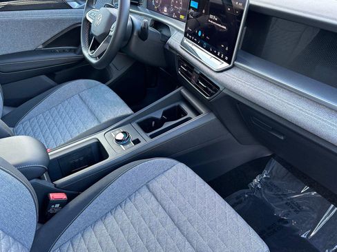 New 2026 Volkswagen Tiguan S image 15