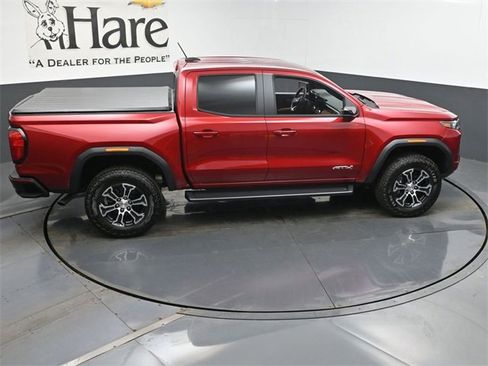 Certified 2025 GMC Canyon AT4 image 38