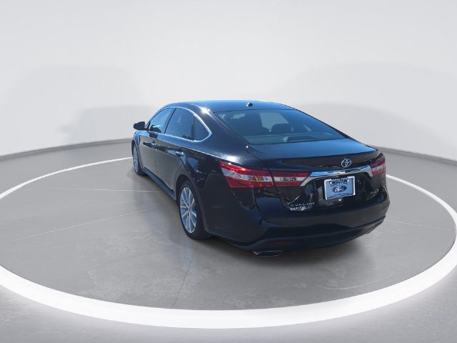 Used 2013 Toyota Avalon XLE Touring FWD image 7