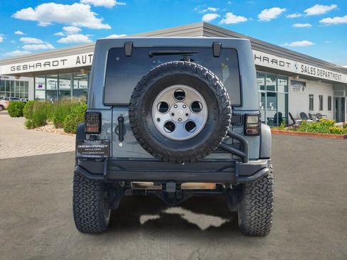 Used 2014 Jeep Wrangler Unlimited Rubicon w/ Connectivity Group image 6