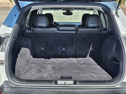 Used 2022 Jeep Cherokee Limited w/ Elite Package image 23