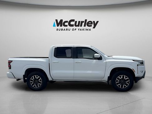 Used 2024 Nissan Frontier SL w/ Technology Package AWD/4WD image 7