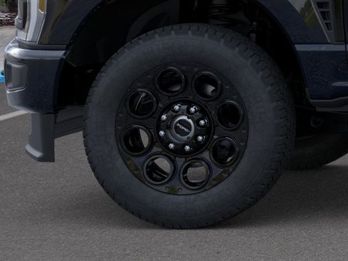 New 2026 Ford F250 4x4 Crew Cab Super Duty image 19