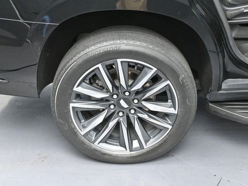 Used 2023 Cadillac Escalade Sport AWD/4WD image 40