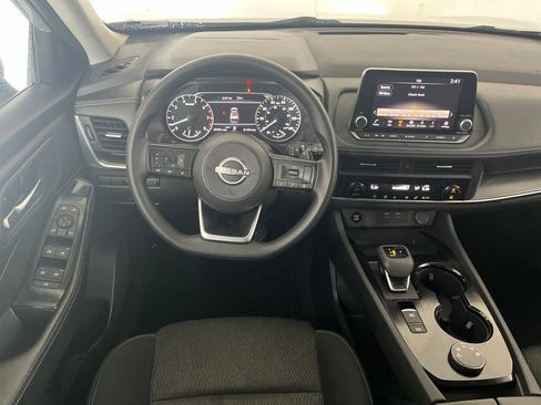 Used 2024 Nissan Rogue SV AWD/4WD image 33