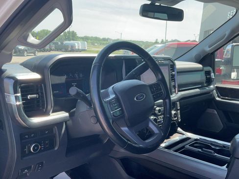 Used 2023 Ford F350 Lariat w/ Chrome Package AWD/4WD image 11