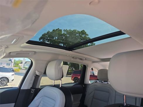 New 2026 Lincoln Nautilus Reserve w/ Jet Appearance Package AWD/4WD image 24