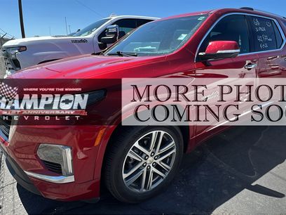 Used 2023 Chevrolet Traverse High Country w/ LPO, Floor Liner Package
