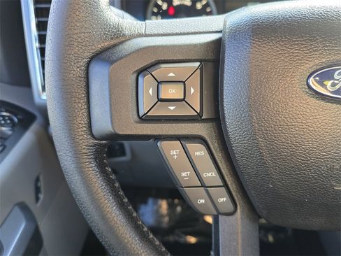 Used 2016 Ford F150 XLT w/ Equipment Group 302A Luxury image 16