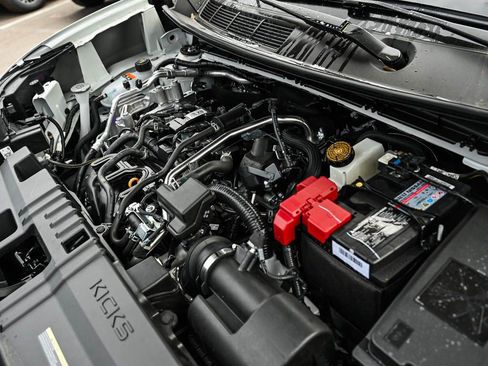 New 2026 Nissan Kicks SV w/ SV Premium Package image 7