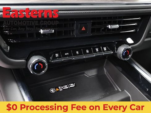 Used 2025 Chevrolet Suburban Z71 AWD/4WD image 20