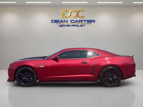 Used 2013 Chevrolet Camaro SS w/ RS Package RWD image 2