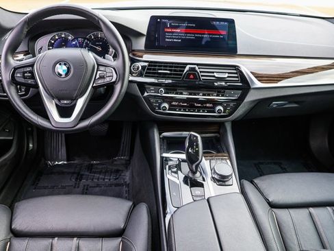 Used 2017 BMW 530i xDrive AWD/4WD image 23