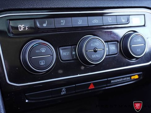 Used 2022 Volkswagen Atlas SEL Premium image 41