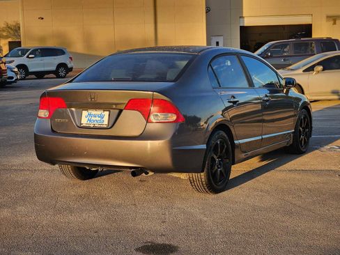 Used 2010 Honda Civic LX image 6