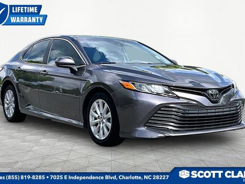 Used 2020 Toyota Camry LE FWD image 1