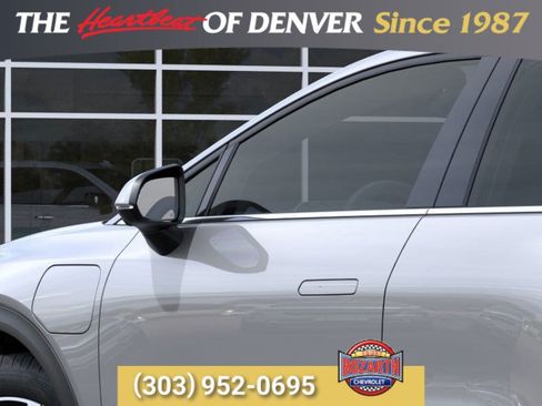 New 2026 Chevrolet Equinox EV LT FWD image 13