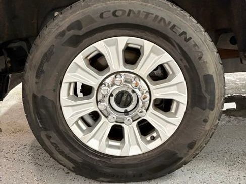 Used 2021 Ford F250 XLT image 10