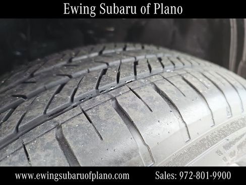 Used 2024 Subaru Crosstrek 2.0i Premium w/ Crosstrek Mirror Package image 27