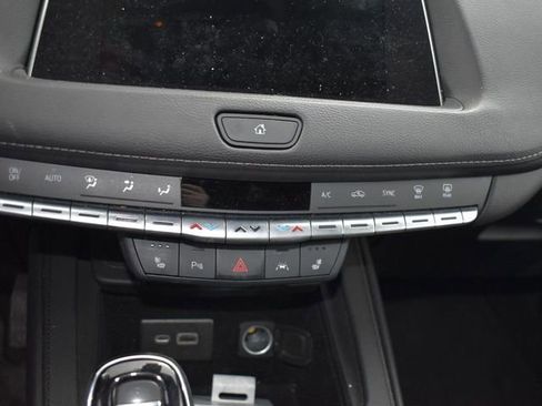 Used 2023 Cadillac XT4 Premium Luxury w/ Cold Weather Package image 25