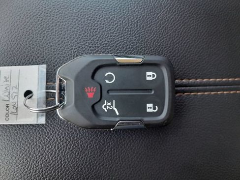 Used 2024 GMC Terrain AT4 w/ Tech Package AWD/4WD image 10