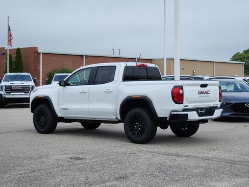 New 2026 GMC Canyon Elevation w/ Convenience Package image 5