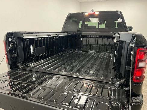 New 2026 RAM 1500 Laramie w/ Night Edition AWD/4WD image 7