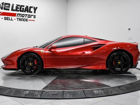 Used 2020 Ferrari F8 Tributo RWD image 16