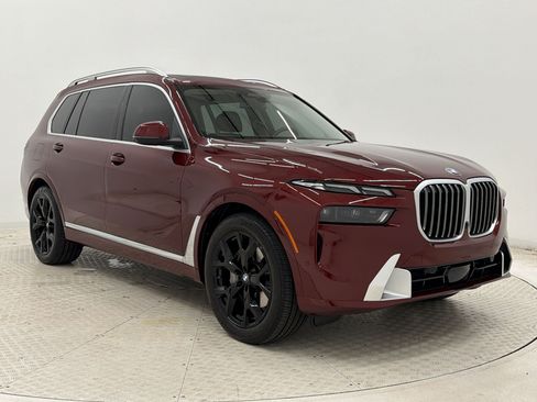 Used 2026 BMW X7 xDrive40i AWD/4WD image 7