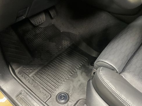 Certified 2025 Toyota Land Cruiser w/ Premium Package image 17