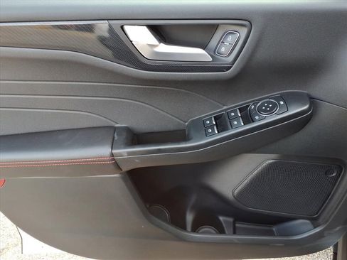 New 2026 Ford Escape ST-Line w/ Tech Pack #1 image 11