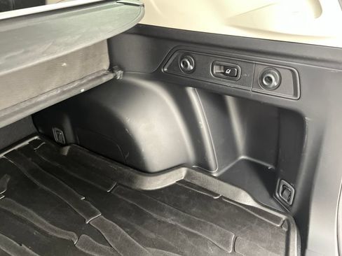 Used 2023 Subaru Forester Limited AWD/4WD image 34